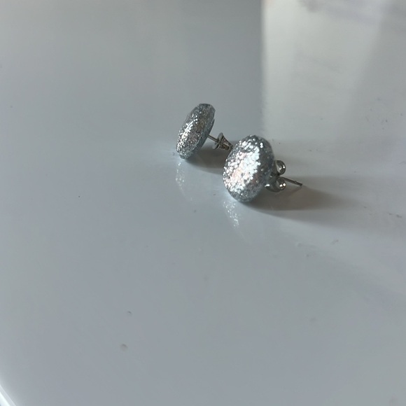 NWT - Glitter stud earrings - Picture 10 of 12